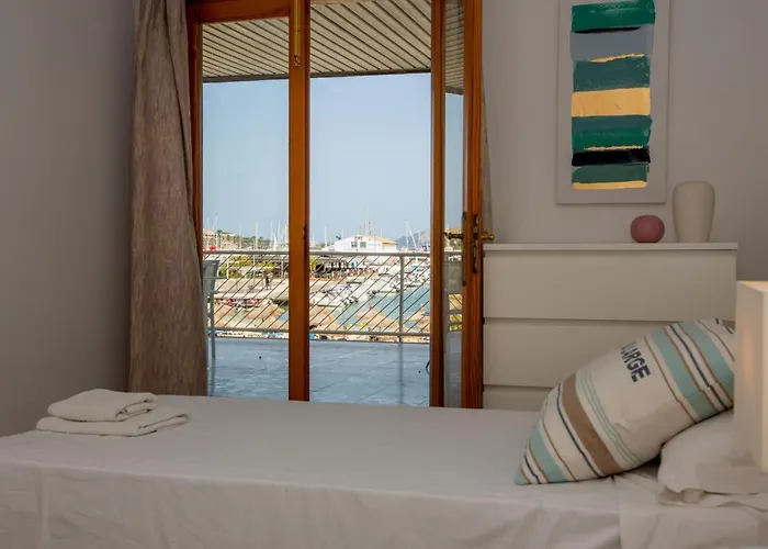 'can Ventet' First Line Apartman *